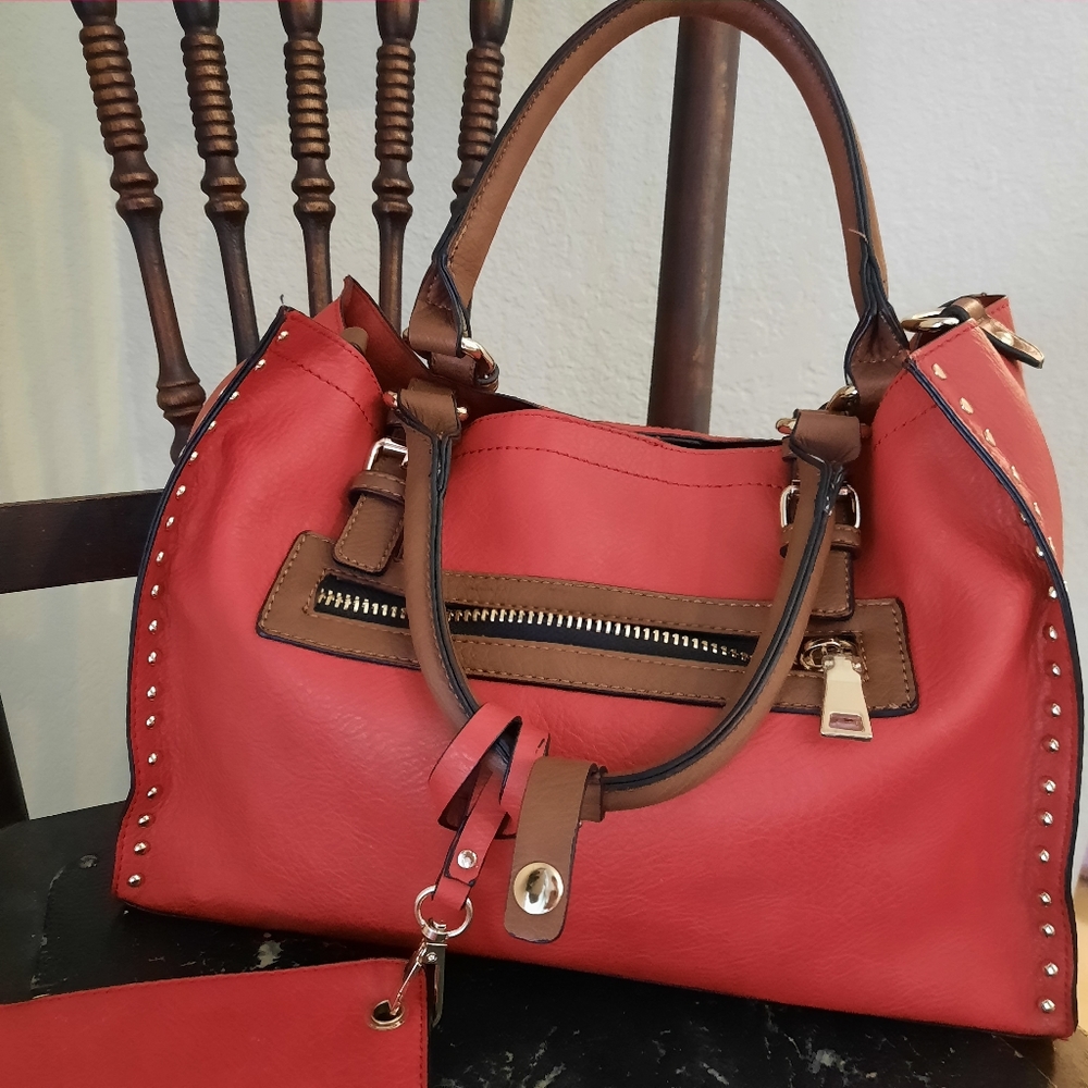 Black Rivet red leather purse gold accents bag